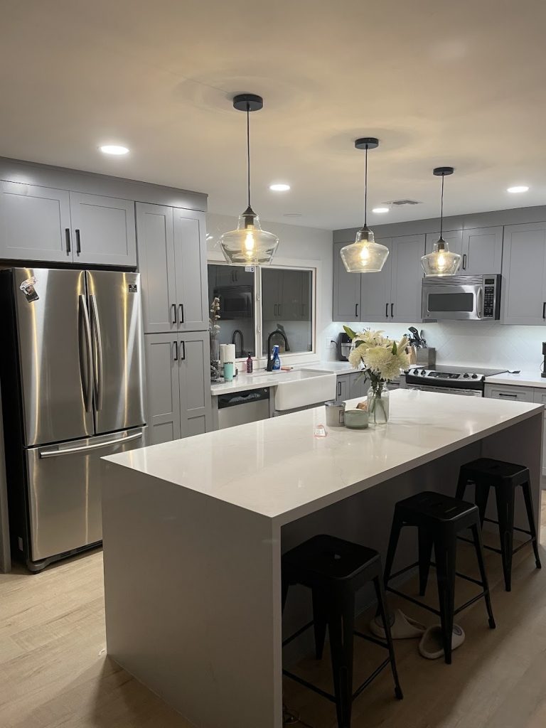 gray shaker cabinets