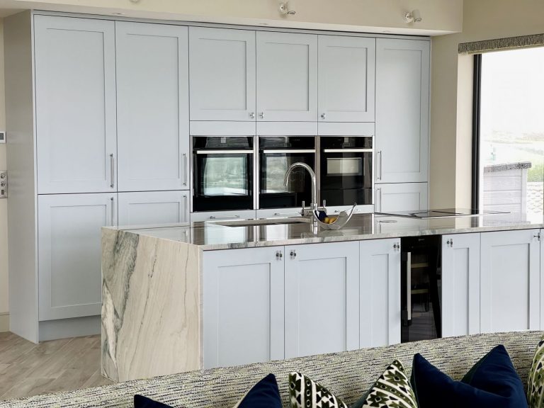 contemporary kitchen Cabinets