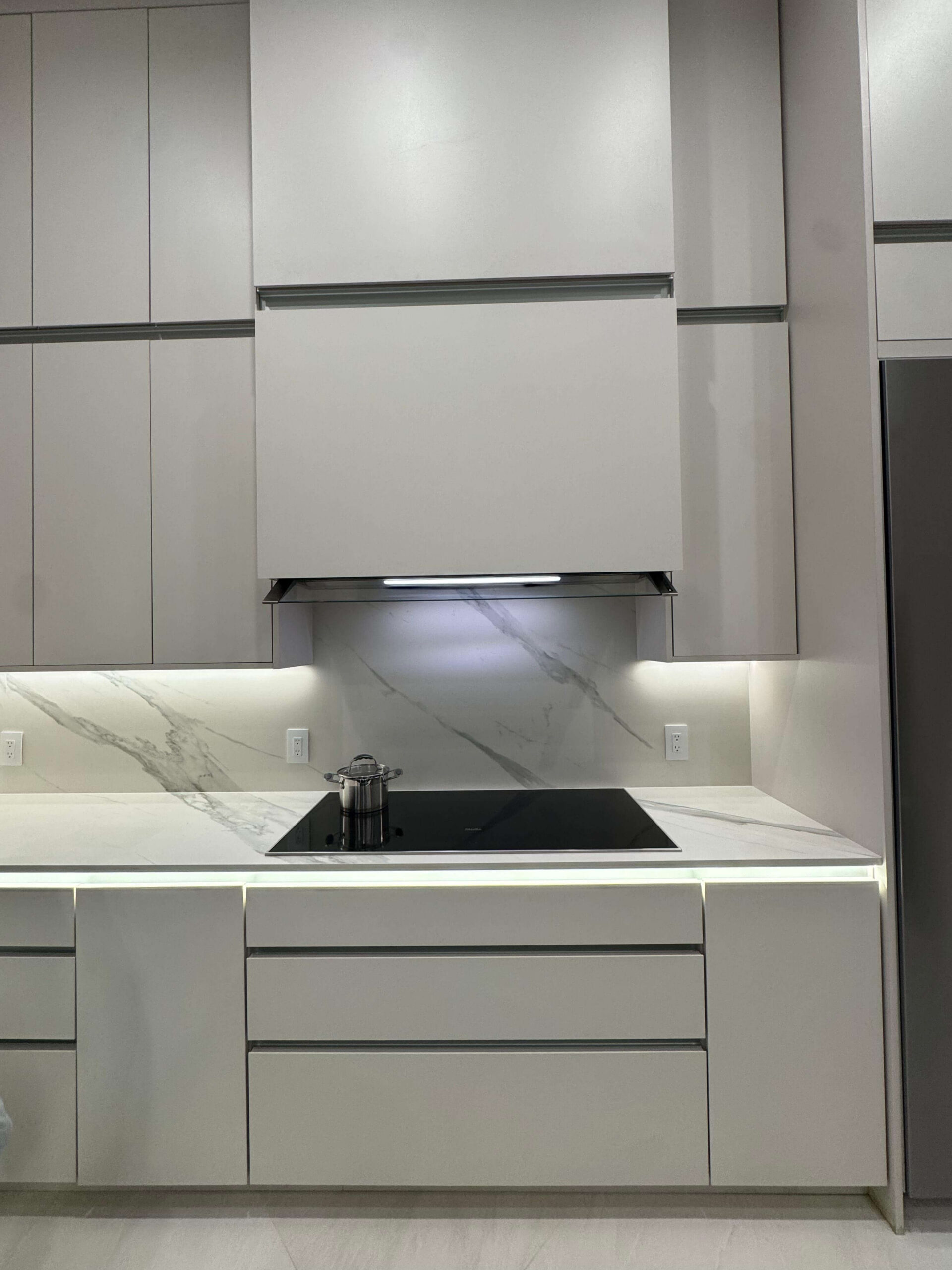 handleless kitchen cabinets gola led dekton detail