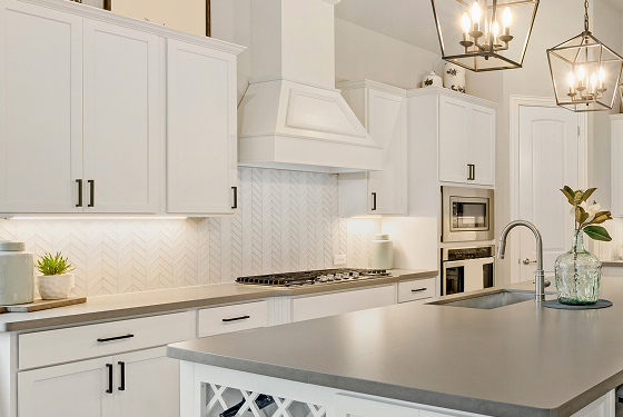 Custom Kitchen Cabinets